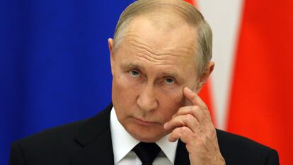 MOSCOW, RUSSIA - SEPTEMBER 09: (RUSSIA OUT) Russian President Vladimir Putin seen during a joint press conference at the Kremlin on September 9, 2021 in Moscow, Russia. President of Belarus Alexander Lukashenko is having a one-day visit to Russia. (Photo by Mikhail Svetlov/Getty Images)