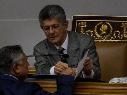 Ramos Allup durante la sesi&oacute;n de la Asamblea para debatir el caso de los sobrinos de Maduro.