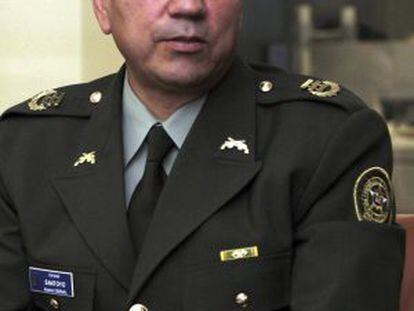 El general retirado Mauricio Santoyo Velasco, en una imagen de noviembre de 2007, cuando era coronel de la polic&iacute;a colombiana.