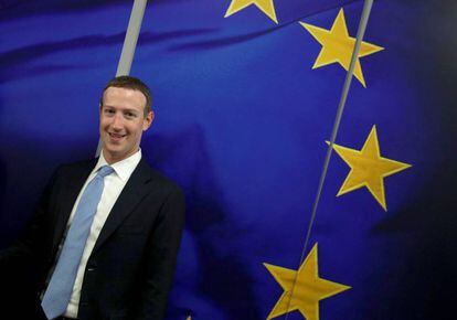 El fundador de Facebook, Mark Zuckerberg, durante su visita a la sede de la Comisión Europea en Bruselas. 