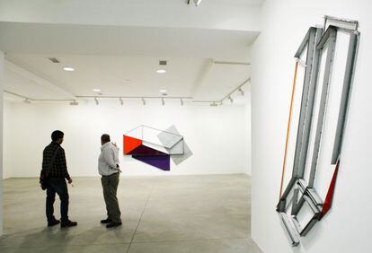 Instalaciones de la galería compostela SCQ durante una muestra del artista portugués José Pedro Croft.