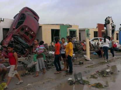 Los destrozos del tornado en Ciudad Acuña, Coahuila.