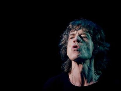 Mick Jagger, durante la actuaci&oacute;n de los Stones en Shangh&aacute;i el pasado 14 de marzo, cinco d&iacute;as antes de fallecer L&rsquo;Wren Scott.