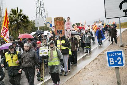 Marcha organizada por la Plataforma de Parados de St. Vicen&ccedil; dels Horts.