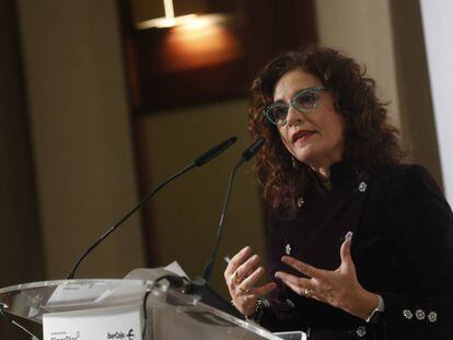 Spain´s Finance Minister Maria Jesus Montero speaks during an informative breakfast, in Madrid, on Tuesday 06, November 2018