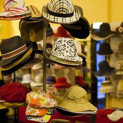 Bairro Alto: compras en la Fábrica dos Chapéus