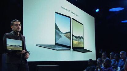 El jefe de Producto de Microsoft, Panos Panay, presenta el portátil de 15 pulgadas Surface 3