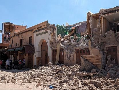 Edificios derruidos por el terremoto.