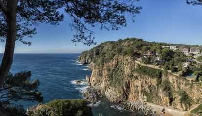 Vista de Tossa de Mar, en la Costa Brava, on es projecta un port esportiu.