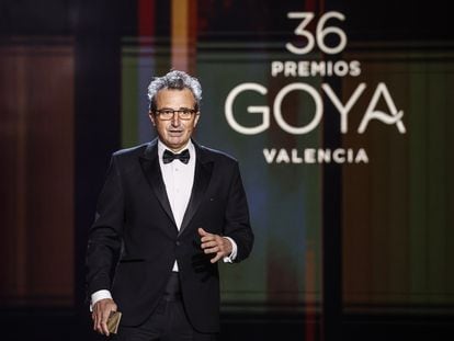 El presidente de la Academia de Cine, Mariano Barroso, durante su intervención en la 36ª gala de los Premios Goya, en el Palau de les Arts de Valencia.