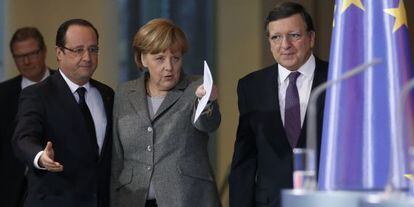 La canciller alemana, Angela Merkel, y el presidente franc&eacute;s, Fran&ccedil;ois Hollande, participan en una conferencia de prensa en Berl&iacute;n el pasado marzo. 