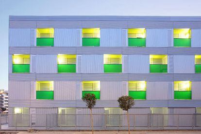 El edificio de viviendas sociales proyectado por Coll-Leclerc en Lleida.