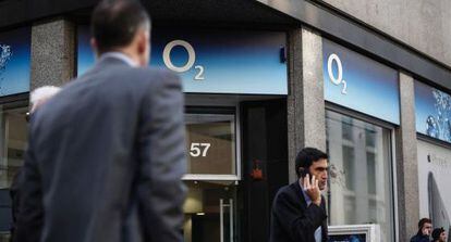 Una tienda de O2 en Londres.