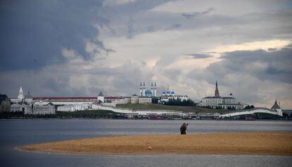 Vista del río Volga a su paso por la localidad rusa de Kazán, en junio de 2017.