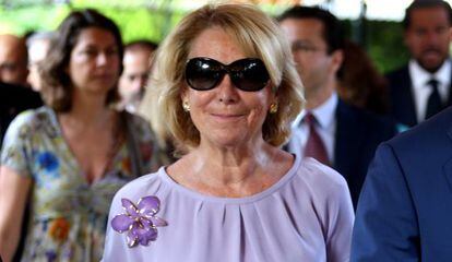 Esperanza Aguirre, con gafas de sol, el pasado martes.