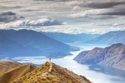 Panorámica del lago Wanaka, en Nueva Zelanda.