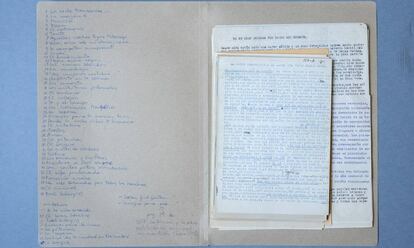 Manuscritos de 'El amanecer prohibido'.