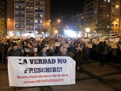 Concentración en Deusto contra los abusos sexuales.