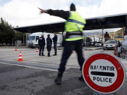 Control fronterizo entre Francia e Italia en 2011.