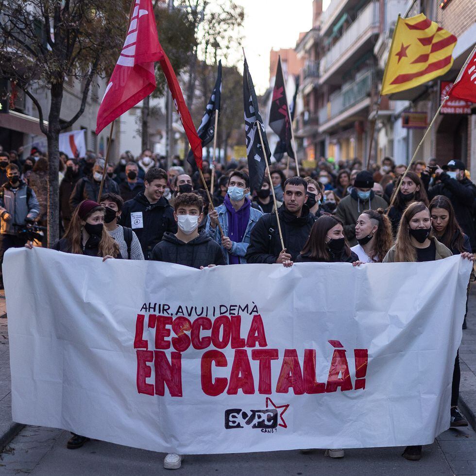 Inmersión lingüística: Una familia que consiguió el 25% de castellano en un  colegio de Lleida: “Acabé cambiando a los niños de centro”, Cataluña, España