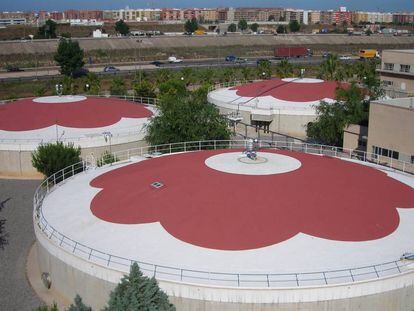 Digestores de la depuradora 
 de Quart-Benàger, en Valencia, gestionada por Global Omnium.