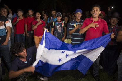 Una nueva caravana de hondure os parte hacia EE UU en im genes