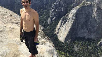 Honnold, tras llegar a la cumbre de El Capitán, el pasado sábado.