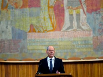 El canciller alemán, Olaf Scholz, durante su discurso en la Universidad Charles de Praga (República Checa) el lunes.