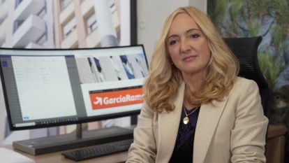 La pyme asturiana García Rama, dedicada al sector de las reformas, es una de las empresas que ha solicitado la ayuda del programa Kit Digital. En la imagen, su gerente, Susana García.