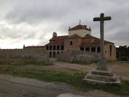 Santuario de Valdejimena, en Salamanca, donde reside Francisco Carreras, el sacerdote acusado de abusos en pueblos de esta provincia y en Estados Unidos.