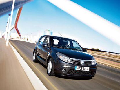 Foto de promoci&oacute;n del Dacia Sandero, el m&aacute;s vendido en agosto.