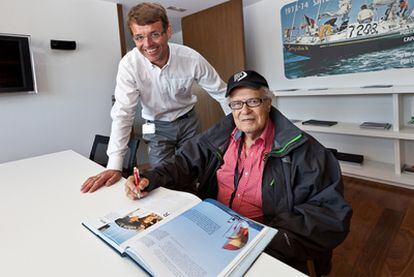 Ramón Carlín con Knut Frostad, director general de Volvo Ocean Race