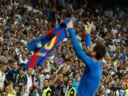 La afici&oacute;n del Bernab&eacute;u, en la celebraci&oacute;n del segundo gol de Messi.