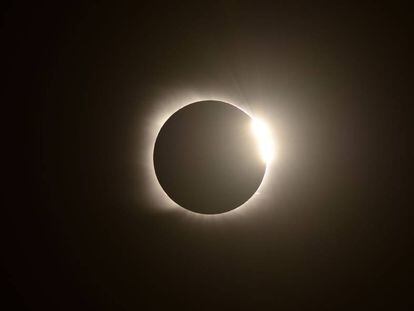 El eclipse solar total en el sur de América, en imágenes