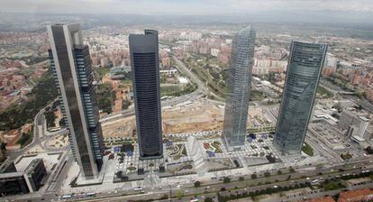 Vista a&eacute;rea de la zona empresarial de Madrid.