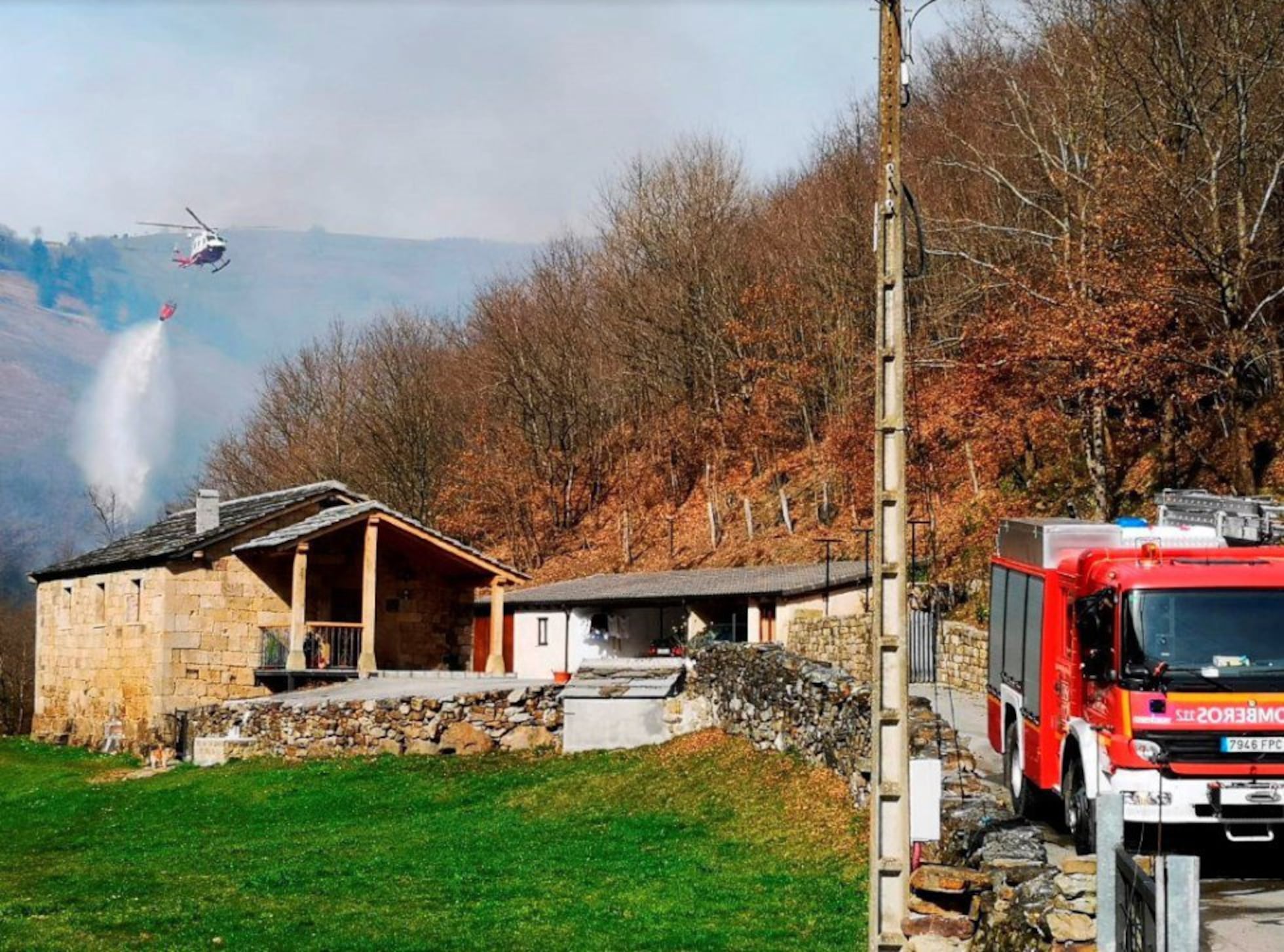 Incendios forestales en Cantabria: las labores de extinción, en ...