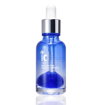 Exoball Ampoule, de ID Placosmetics. Ampolla facial con exosomas, colágeno, péptidos y ácido hialurónico, para revitalizar y rejuvenecer el rostro. 44,90 euros; de venta en Planet Skin.