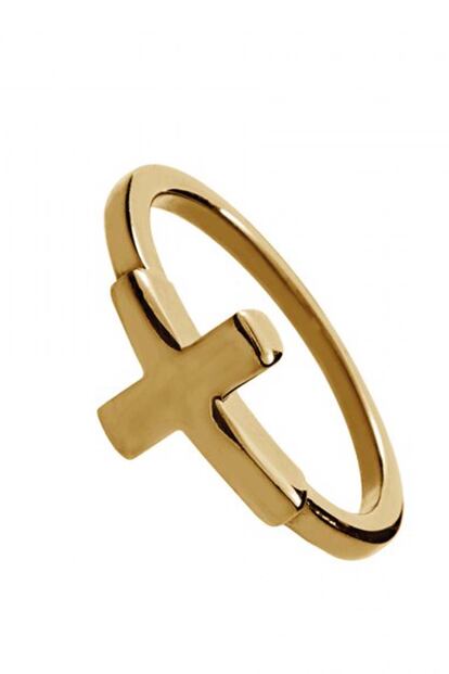 Anillo con detalle de cruz de Aristocrazy (49 euros).