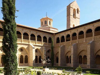 Claustro del monasterio de Valbuena, en Valladolid.