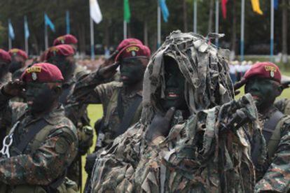 Desfile de la tropa de élite del Ejército de Guatemala.