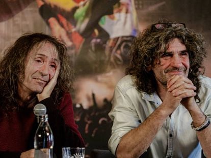 Roberto Iniesta e Iñaki ‘Uoho’ Antón de Extremoduro durante la rueda de prensa en Madrid.