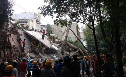 Un edificio tras el terremoto de 2017 en Ciudad de México.