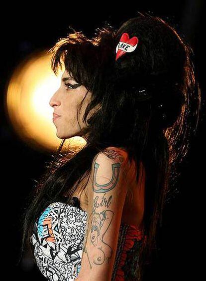 Amy Winehouse.