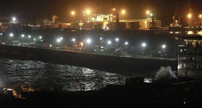 Vista del puerto de Iquique tras la alerta de tsunami.