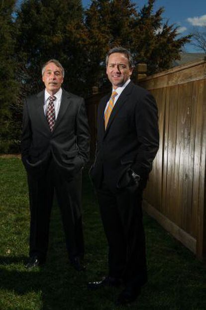 Los agentes del FBI Steve McCoy, a la izquierda, y Pete Lapp.