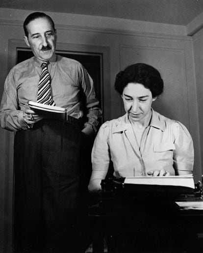El autor austrobritánico Stefan Zweig y su mujer Lotte Altmann.