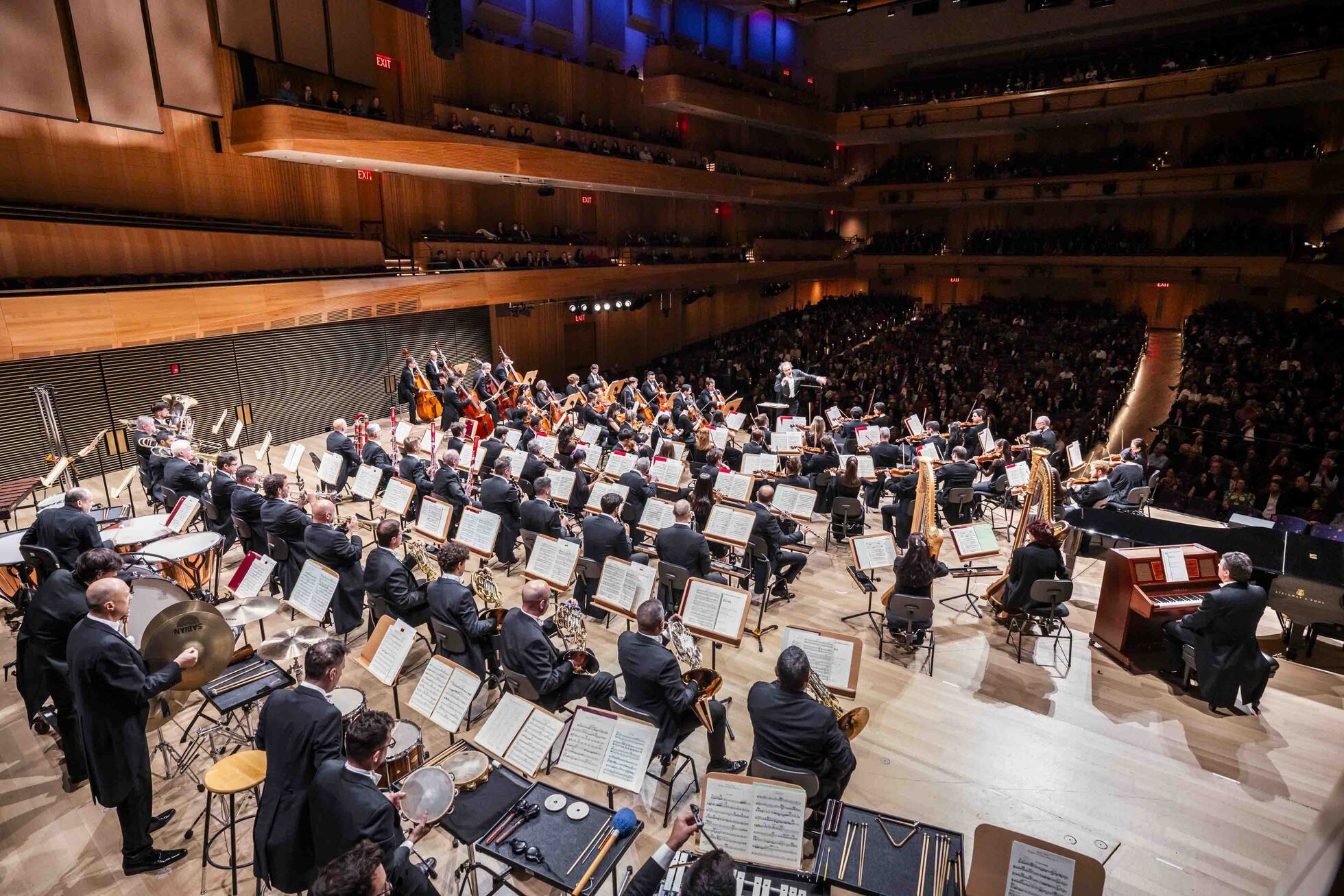 La orquesta del Real sale del foso y deslumbra en Nueva York | Cultura ...