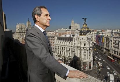 Jaime Terceiro Lomba, catedr&aacute;tico de Econom&iacute;a, en la terraza del C&iacute;rculo de Bellas Artes de Madrid, en 2009.