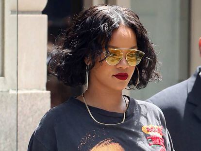 En libertad el acosador que intentó entrar en el apartamento de Rihanna