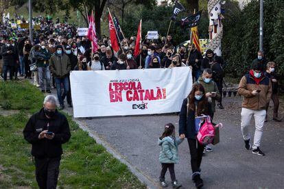 Manifestació pel català.